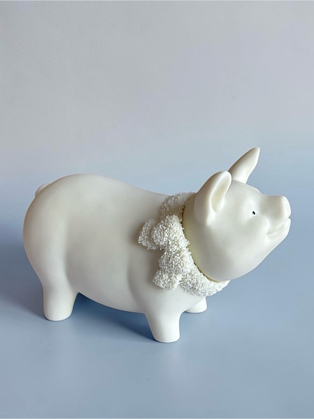 Vintage Dept 56 Easter Pig Figurine 1998 Snowbunnies